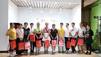 浓情中秋·心系员工丨公司为员工发放中秋礼品